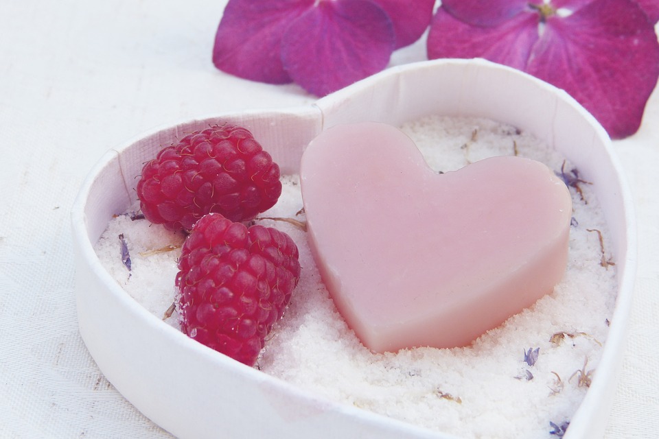 Naturkosmetik selbstgemacht – Wellness aus der Natur